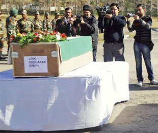 Pak Kills 2 Indian Soldiers In J&k, 1 Body Mutilated: Army